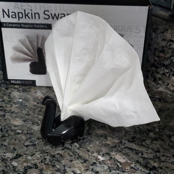Set of 6 Ceramic Black Swan Napkin Holders - Picture 2 of 3
